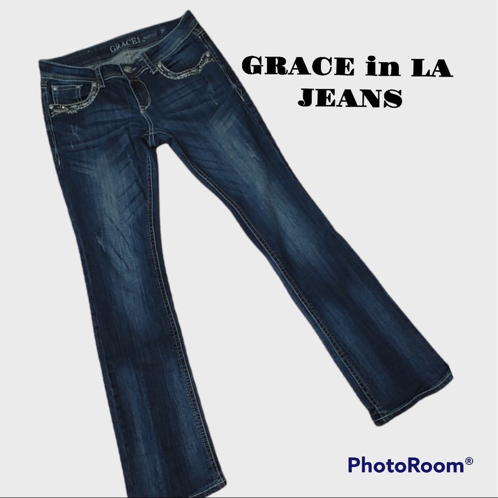 Women’s Grace in LA jeans. Boot cut